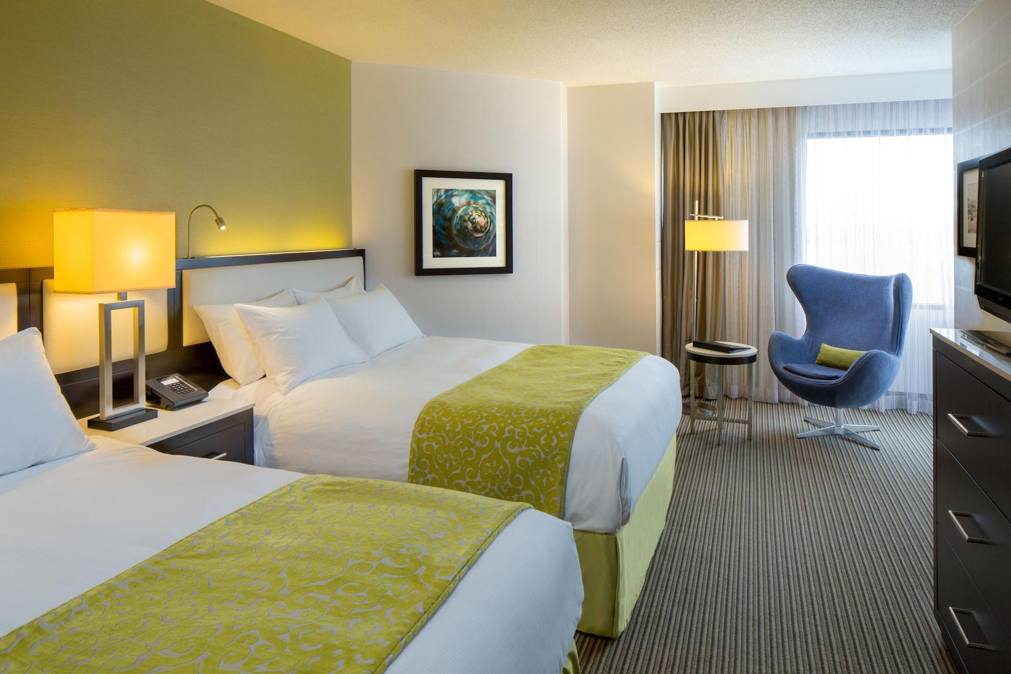 The Hollis Halifax - A Doubletree Suites By Hilton Exterior photo