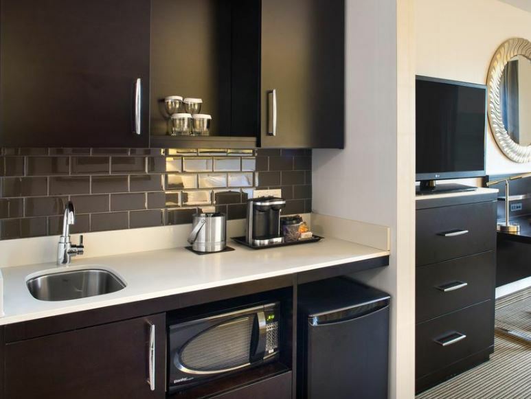 The Hollis Halifax - A Doubletree Suites By Hilton Exterior photo